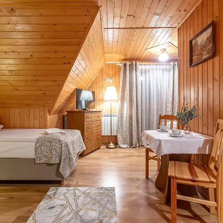 Bed & Breakfast I Teklarz & *