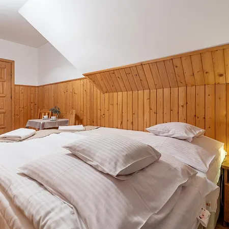 I Teklarz & Bed & Breakfast