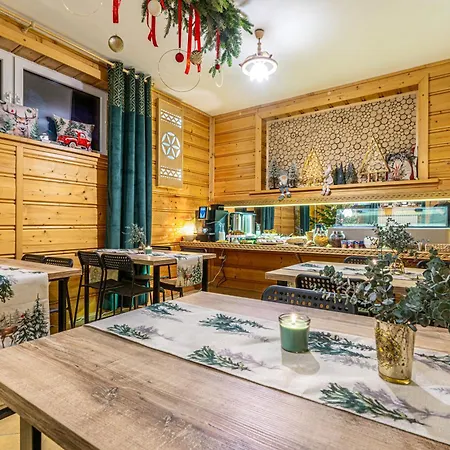 Bed & Breakfast I Teklarz &