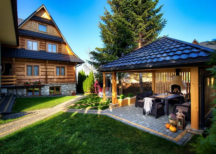 לינה וארוחת בוקר I Teklarz & 3*