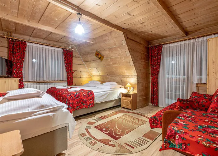 לינה וארוחת בוקר I Teklarz & 3*